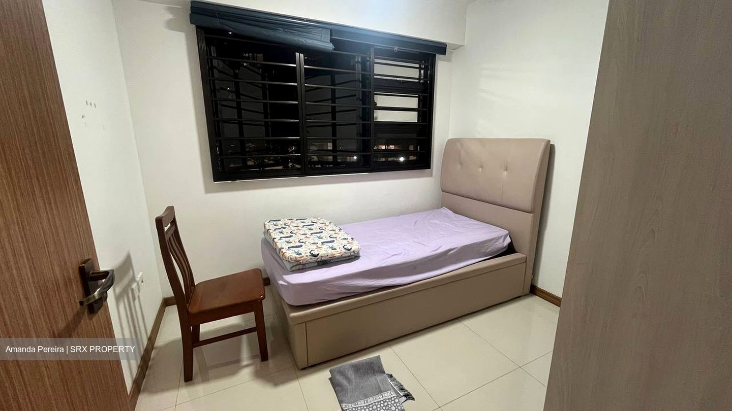 Blk 468A West Plains @ Bukit Batok (Bukit Batok), HDB 3 Rooms #559949351
